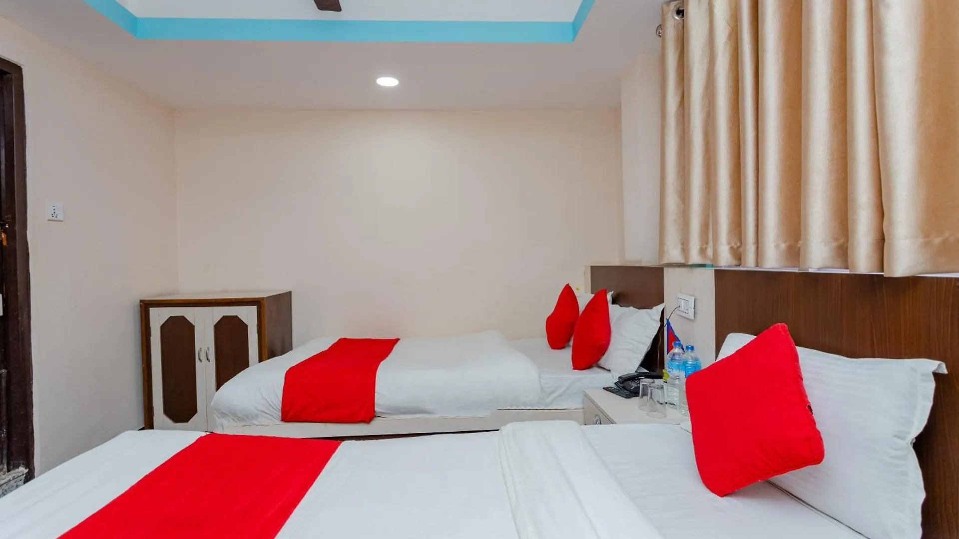 Oyo 811 Hotel New Pokhara Palace Kathmandu Nepal