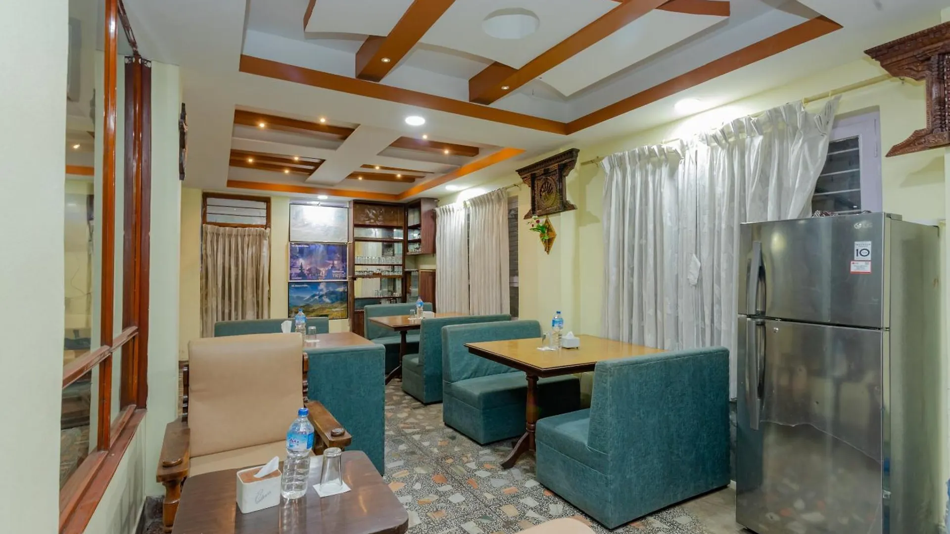 Oyo 811 Hotel New Pokhara Palace Katmandu