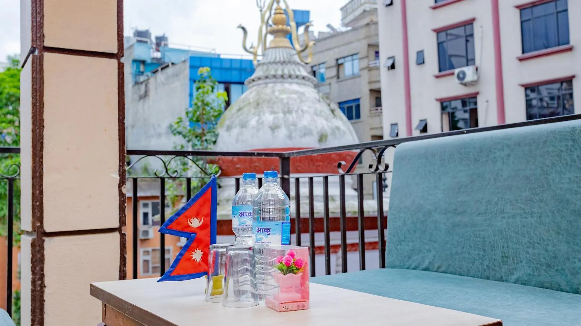 Oyo 811 Hotel New Pokhara Palace Katmandu 0*,